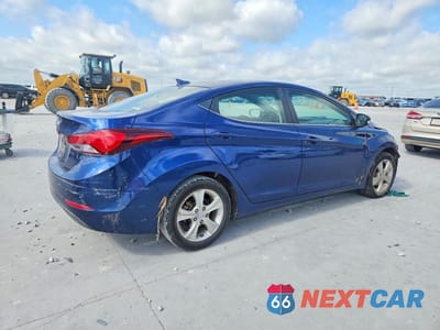Trzecie zdjęcie samochodu z tyłu: 2016 HYUNDAI ELANTRA VALUE EDITION VIN:5NPDH4AE6GH753895 - miniatura