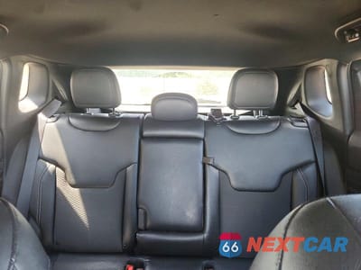 Zdjęcie 10 z 13 samochodu: 2024 JEEP COMPASS LATITUDE VIN:3C4NJDBN3RT153040 - miniatura