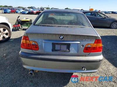 Zdjęcie 6 z 12 samochodu: 2005 BMW 330 XI VIN:WBAEW53435PN37117 - miniatura