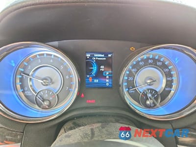 Zdjęcie 9 z 12 samochodu: 2013 CHRYSLER 300C VIN:2C3CCAETXDH538000 - miniatura