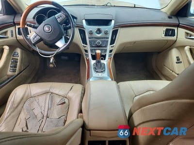 Zdjęcie 8 z 12 samochodu: 2011 CADILLAC CTS PERFORMANCE COLLECTION VIN:1G6DJ5EY8B0165066 - miniatura