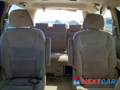 Zdjęcie 10 z 13 samochodu: 2006 HONDA ODYSSEY LX VIN:5FNRL38226B002266 - miniatura