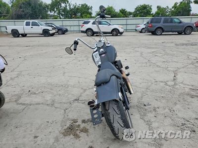 Czwarte zdjęcie samochodu z boku: 2009 HARLEY-DAVIDSON FXSTB VIN:1HD1JA5199Y069100 - miniatura