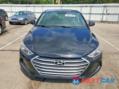 Piąte zdjęcie samochodu w środku: 2017 HYUNDAI ELANTRA SE VIN:5NPD74LF2HH161162 - miniatura