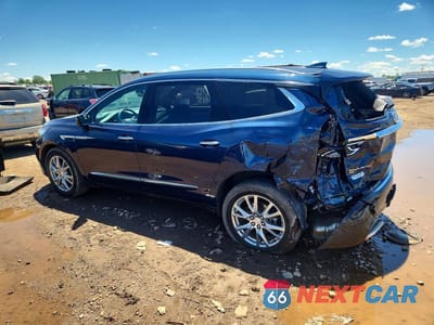 Drugie zdjęcie samochodu z przodu: 2022 BUICK ENCLAVE PREMIUM VIN:5GAEVBKW7NJ172131 - miniatura