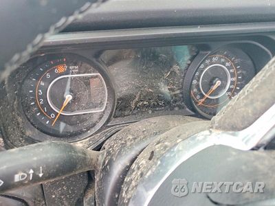 Zdjęcie 9 z 13 samochodu: 2026 JEEP WRANGLER SAHARA VIN:1C4PJXEN6TW251504 - miniatura