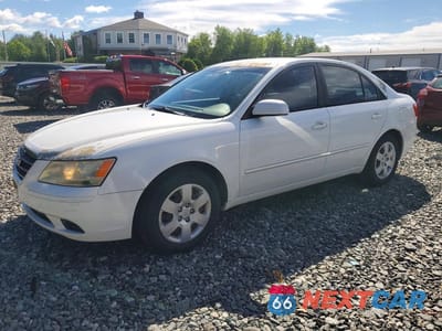 2010 HYUNDAI SONATA GLS 5NPET4AC9AH621481 - główne zdjęcie licytacji z USA - miniatura