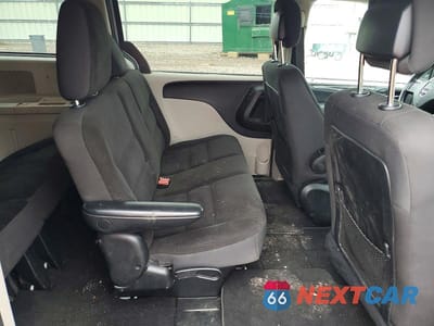Zdjęcie 11 z 13 samochodu: 2018 DODGE GRAND CARAVAN SE VIN:2C4RDGBG4JR196983 - miniatura