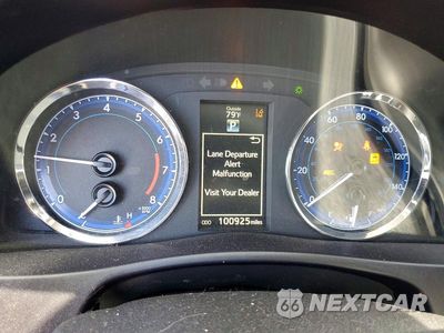 Zdjęcie 9 z 13 samochodu: 2018 TOYOTA COROLLA SE VIN:5YFBURHE6JP801301 - miniatura