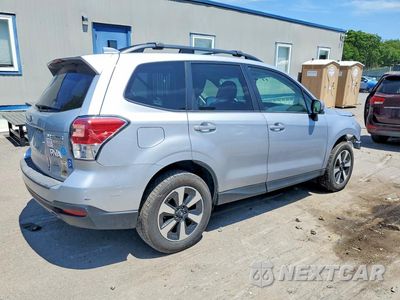 Trzecie zdjęcie samochodu z tyłu: 2017 SUBARU FORESTER 2.5I PREMIUM VIN:JF2SJAEC0HH578130 - miniatura