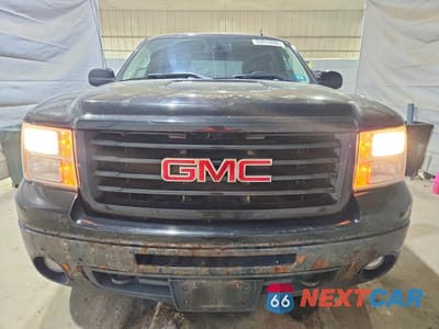Piąte zdjęcie samochodu w środku: 2013 GMC SIERRA K1500 SLT VIN:3GTP2WE77DG219296 - miniatura