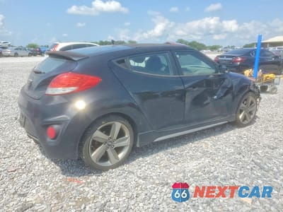 Trzecie zdjęcie samochodu z tyłu: 2013 HYUNDAI VELOSTER TURBO VIN:KMHTC6AE9DU134680 - miniatura