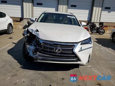 Piąte zdjęcie samochodu w środku: 2016 LEXUS NX 200T BASE VIN:JTJYARBZ8G2025143 - miniatura