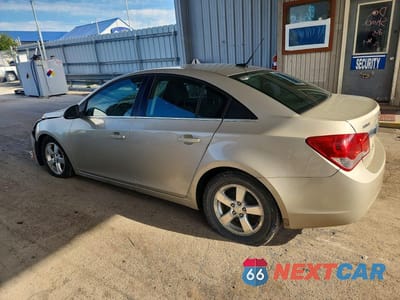 Drugie zdjęcie samochodu z przodu: 2014 CHEVROLET CRUZE LT VIN:1G1PC5SB6E7167584 - miniatura