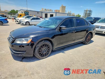 2015 VOLKSWAGEN PASSAT S 1VWAT7A31FC045532 - główne zdjęcie licytacji z USA - miniatura