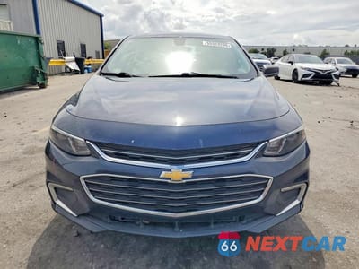 Piąte zdjęcie samochodu w środku: 2018 CHEVROLET MALIBU LS VIN:1G1ZB5ST1JF210281 - miniatura