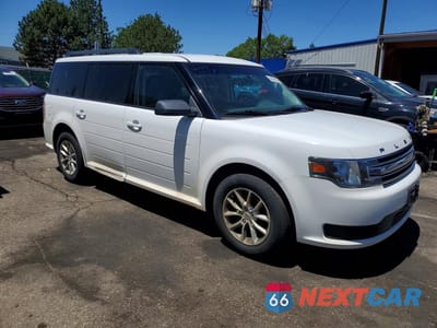 Czwarte zdjęcie samochodu z boku: 2018 FORD FLEX SE VIN:2FMGK5B89JBA14628 - miniatura