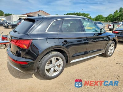 Trzecie zdjęcie samochodu z tyłu: 2018 AUDI Q5 PREMIUM PLUS VIN:WA1BNAFY4J2077760 - miniatura
