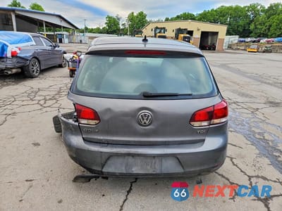 Zdjęcie 6 z 12 samochodu: 2012 VOLKSWAGEN GOLF VIN:WVWDM7AJ1CW200392 - miniatura