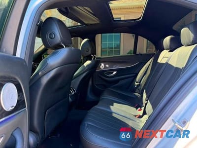 Zdjęcie 10 z 13 samochodu: 2020 MERCEDES-BENZ E 350 4MATIC VIN:WDDZF8EB9LA725227 - miniatura