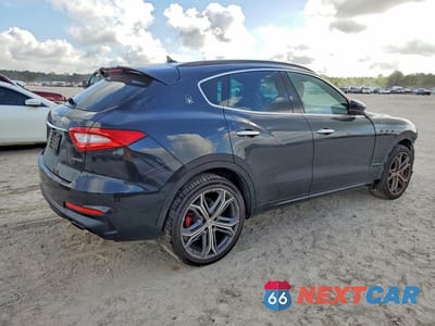 Trzecie zdjęcie samochodu z tyłu: 2019 MASERATI LEVANTE S SPORT VIN:ZN661YUS1KX334144 - miniatura