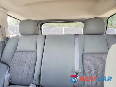 Zdjęcie 10 z 13 samochodu: 2006 JEEP GRAND CHEROKEE LAREDO VIN:1J4GS48K86C218730 - miniatura