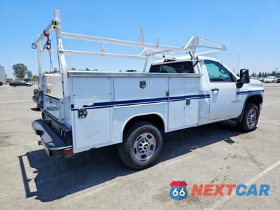 Trzecie zdjęcie samochodu z tyłu: 2020 CHEVROLET SILVERADO C2500 HEAVY DUTY VIN:1GB0WLE74LF256332 - miniatura