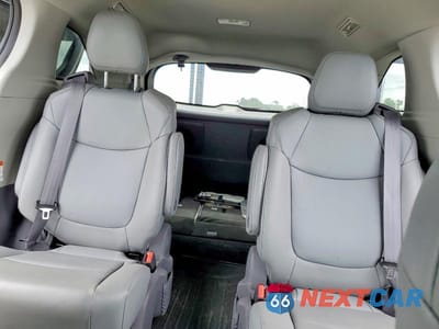 Zdjęcie 10 z 14 samochodu: 2021 TOYOTA SIENNA XLE VIN:5TDYRKEC8MS055368 - miniatura