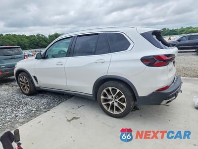 Drugie zdjęcie samochodu z przodu: 2024 BMW X5 XDRIVE40I VIN:5UX23EU05R9S98690 - miniatura