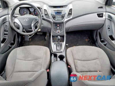 Zdjęcie 8 z 12 samochodu: 2016 HYUNDAI ELANTRA SE VIN:5NPDH4AE7GH681802 - miniatura
