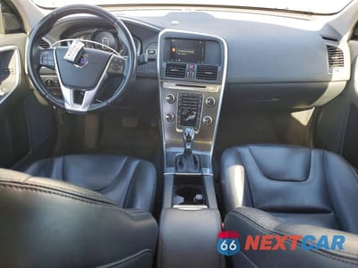 Zdjęcie 8 z 13 samochodu: 2015 VOLVO XC60 T5 PREMIER VIN:YV4612RK8F2680179 - miniatura