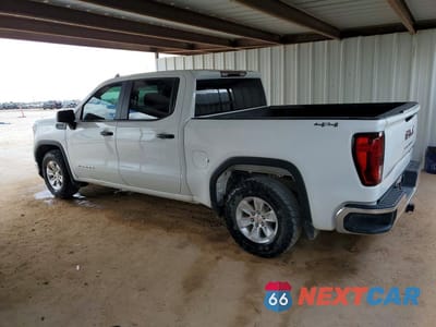 Drugie zdjęcie samochodu z przodu: 2023 GMC SIERRA K1500 VIN:1GTUUAED7PZ132931 - miniatura