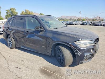 Czwarte zdjęcie samochodu z boku: 2015 BMW X5 XDRIVE50I VIN:5UXKR6C59F0J74939 - miniatura