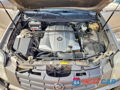Zdjęcie 11 z 12 samochodu: 2004 CADILLAC SRX VIN:1GYEE63A540157179 - miniatura