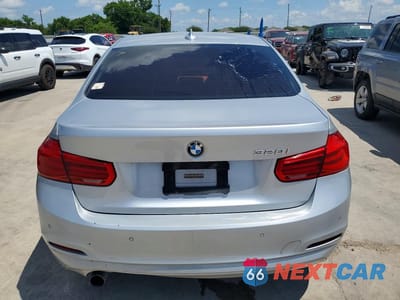 Zdjęcie 6 z 12 samochodu: 2017 BMW 320 I VIN:WBA8E1G57HNU13993 - miniatura
