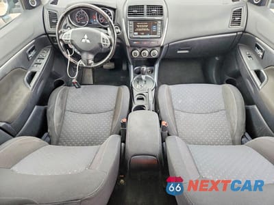 Zdjęcie 8 z 13 samochodu: 2011 MITSUBISHI OUTLANDER SPORT SE VIN:JA4AP4AU9BZ023200 - miniatura