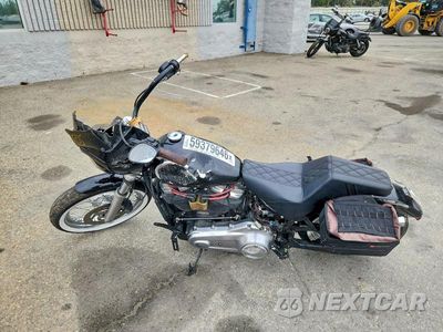 Trzecie zdjęcie samochodu z tyłu: 2020 HARLEY-DAVIDSON FXST VIN:1HD1BVJ15LB065632 - miniatura