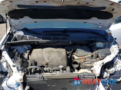 Zdjęcie 12 z 13 samochodu: 2018 TOYOTA SIENNA LE VIN:5TDJZ3DC9JS188936 - miniatura