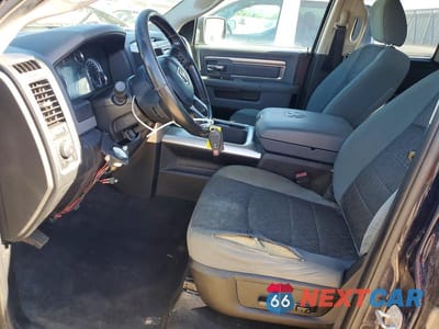 Zdjęcie 7 z 12 samochodu: 2016 RAM 1500 SLT VIN:1C6RR7GT0GS388195 - miniatura