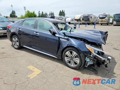 Czwarte zdjęcie samochodu z boku: 2018 KIA OPTIMA HYBRID EX VIN:KNAGU4LE2J5023850 - miniatura