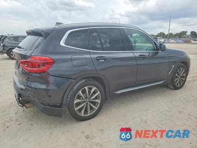 Trzecie zdjęcie samochodu z tyłu: 2019 BMW X3 SDRIVE30I VIN:5UXTR7C50KLF32743 - miniatura