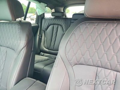 Zdjęcie 10 z 13 samochodu: 2026 BMW X5 M60I VIN:5UX33EU02T9387273 - miniatura