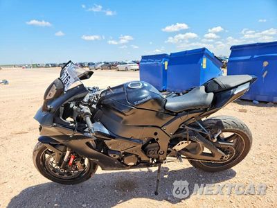 Trzecie zdjęcie samochodu z tyłu: 2025 KAWASAKI ZX1002 M VIN:JKBZXVM16SA010134 - miniatura