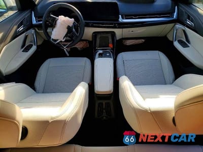 Zdjęcie 8 z 13 samochodu: 2026 BMW X1 XDRIVE28I VIN:WBX73EF04T5482640 - miniatura