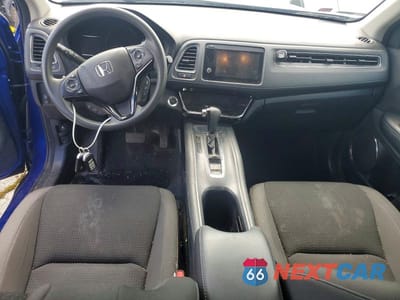 Zdjęcie 8 z 13 samochodu: 2021 HONDA HR-V EX VIN:3CZRU6H55MM718056 - miniatura