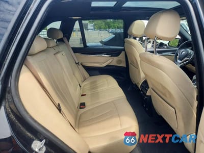 Zdjęcie 11 z 13 samochodu: 2018 BMW X5 XDRIVE35I VIN:5UXKR0C59JL074277 - miniatura
