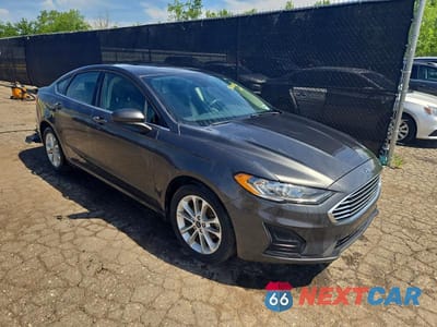 Czwarte zdjęcie samochodu z boku: 2020 FORD FUSION SE VIN:3FA6P0HD8LR110737 - miniatura