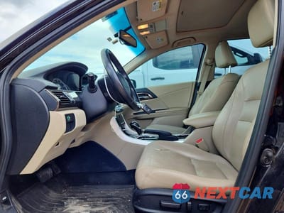 Zdjęcie 7 z 12 samochodu: 2016 HONDA ACCORD EXL VIN:1HGCR2F82GA060217 - miniatura