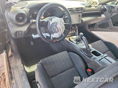 Zdjęcie 8 z 13 samochodu: 2024 TOYOTA GR86 BASE VIN:JF1ZNBB14R8760334 - miniatura