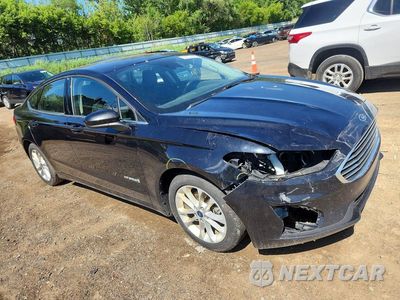 Czwarte zdjęcie samochodu z boku: 2019 FORD FUSION SE VIN:3FA6P0LUXKR180729 - miniatura